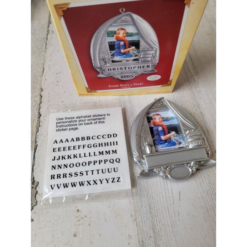 Hallmark camping every kid's a star! 2005 ornament Xmas